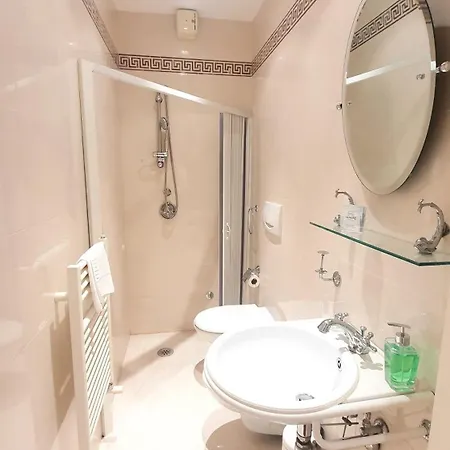 Dimora Alighieri - Centro Apartman *