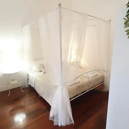 Dimora Alighieri - Centro Apartamento Bari