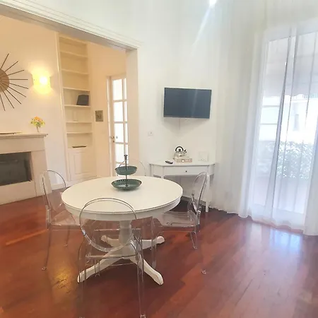 Dimora Alighieri - Centro Appartement Bari