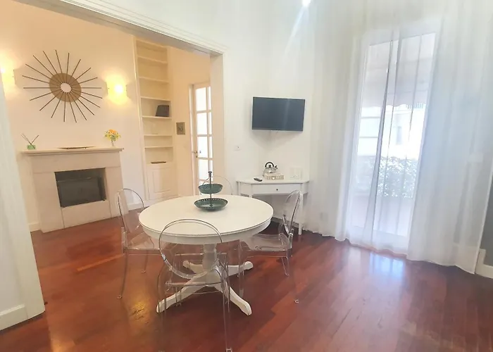 Dimora Alighieri - Centro Διαμέρισμα Μπάρι