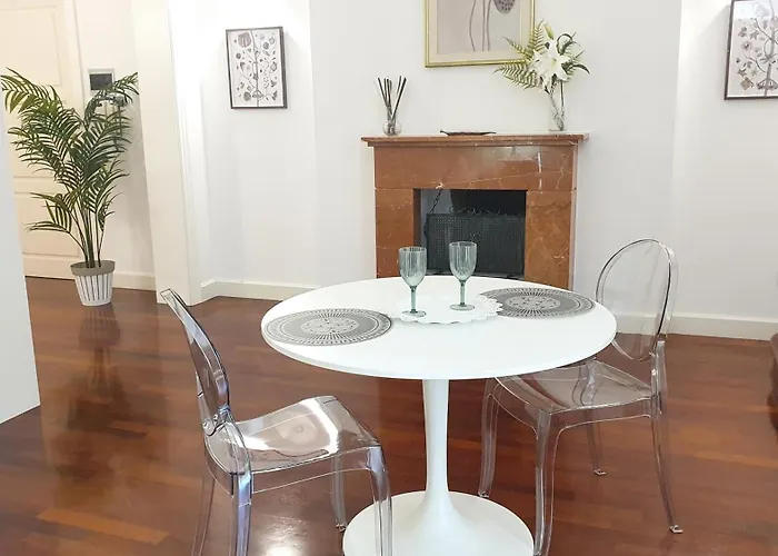 Dimora Alighieri - Centro Apartament